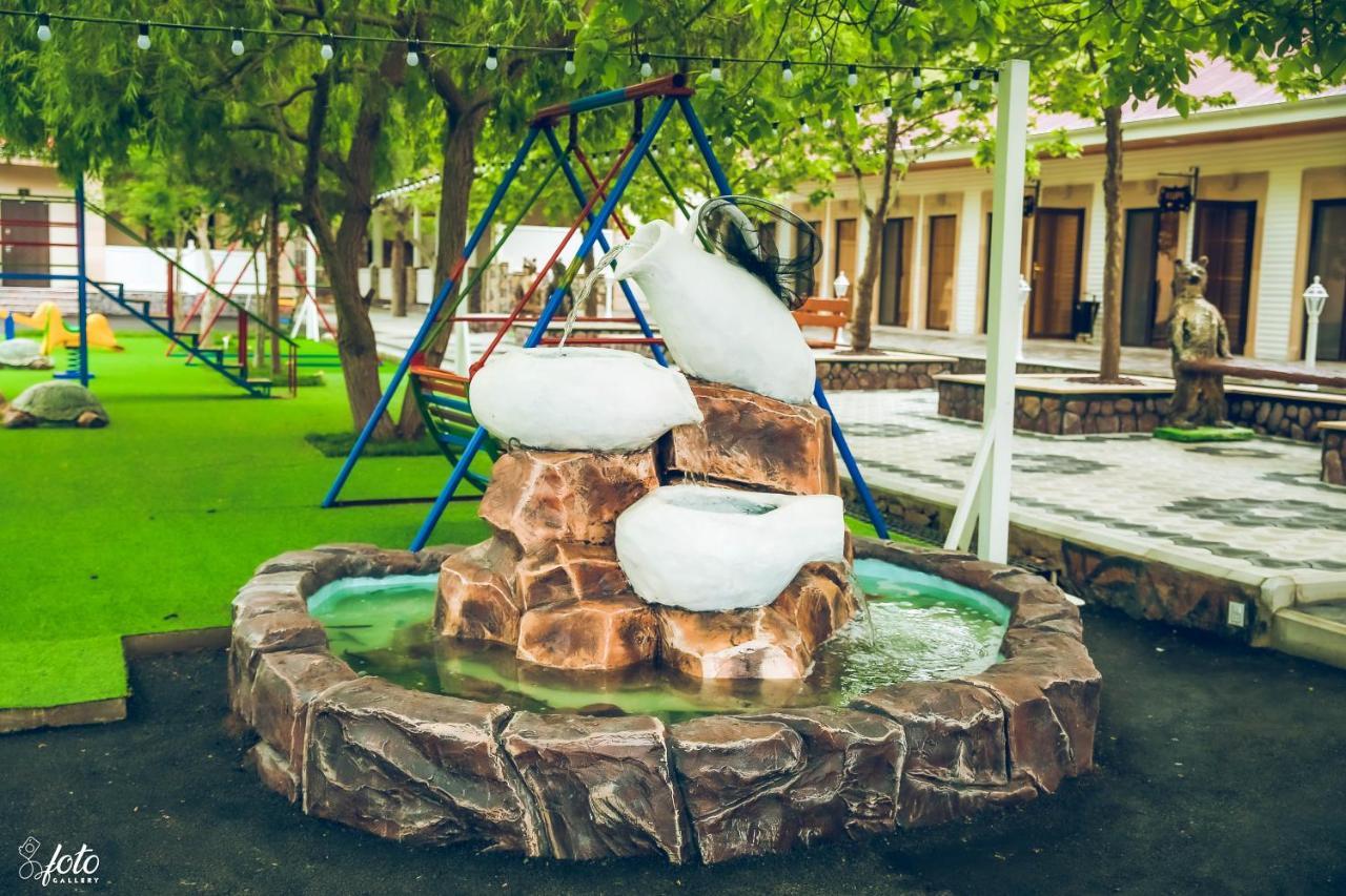 Su Sesi Hotel&Restorant Goygol Exterior photo